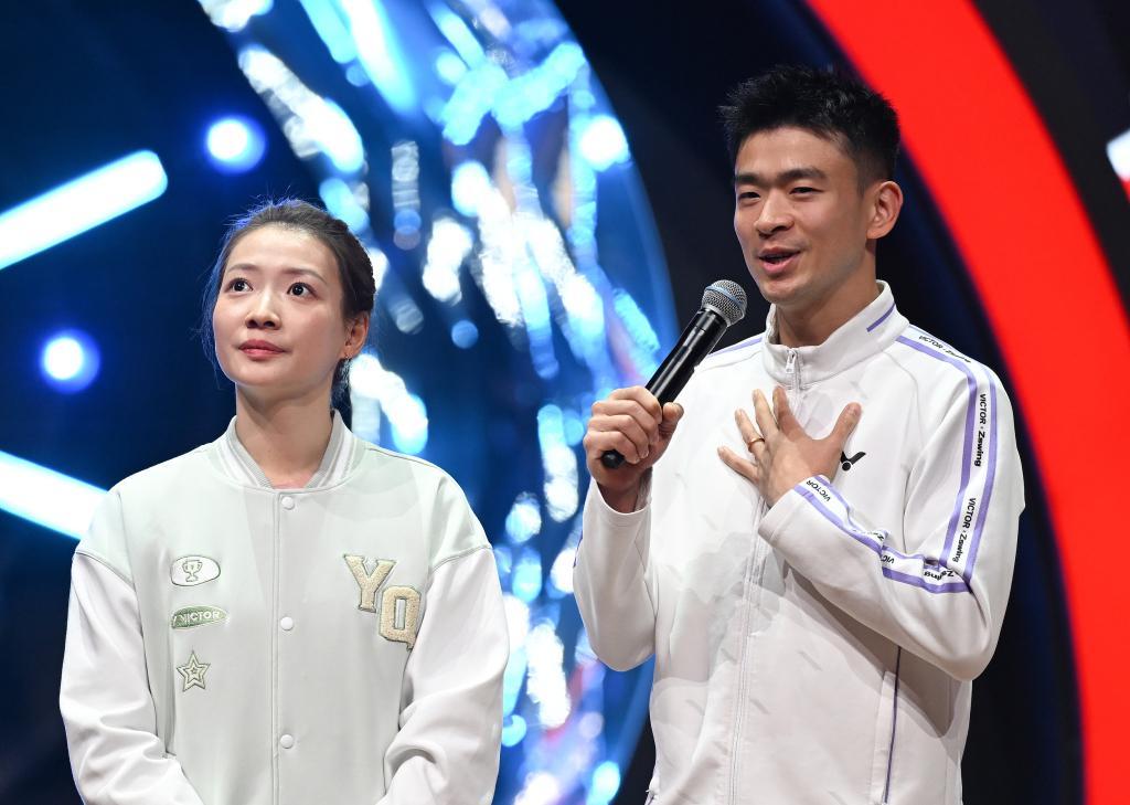 乐鱼体育登录入口-专访｜踏上不同的人生赛道，“雅思组合”还在为羽毛球燃烧